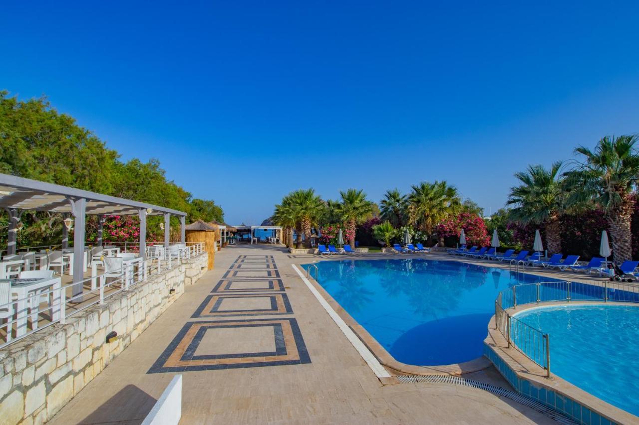 Ladonia Hotels Zemda Guemuesluek Екстериор снимка
